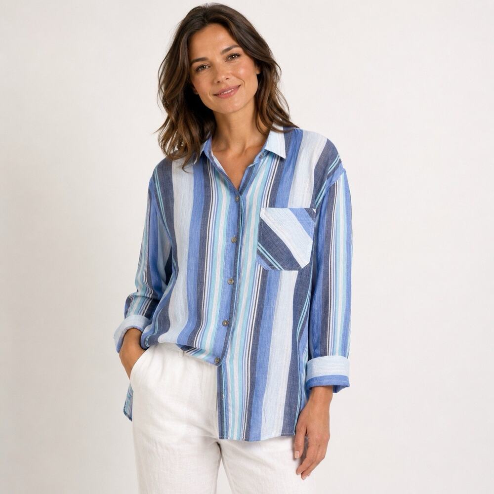ESCAPE by Habitat Boyfriend Shirt Medium Blue Stripe Crinkle Button Up Coastal